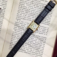 《vintage watch》【Cartier】マストタンク入荷！