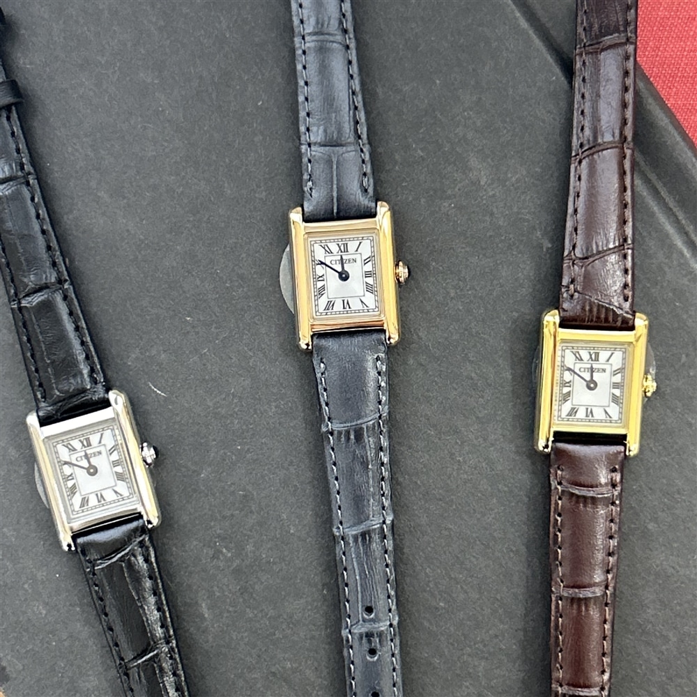 【Kii】ローマ数字で統一した文字盤と型押しを施した牛革バンドが使用された腕時計のご紹介〈junks ルクア大阪店・梅田〉