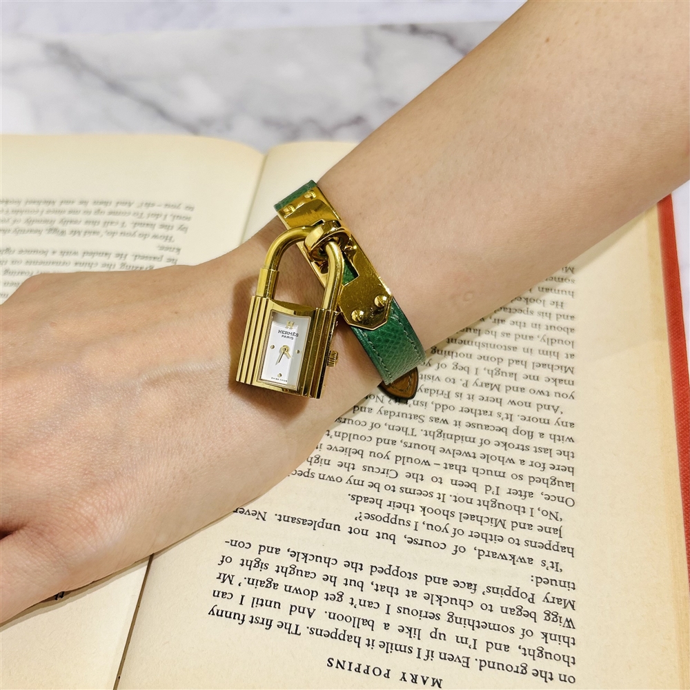 【vintage HERMES】エルメスケリーウォッチを自分へのご褒美に〈junksルクア大阪・梅田〉