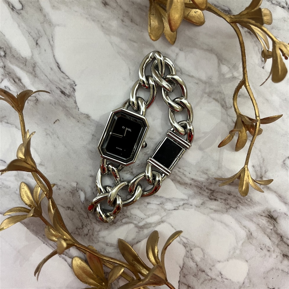 CHANEL プルミエール Lサイズのご紹介