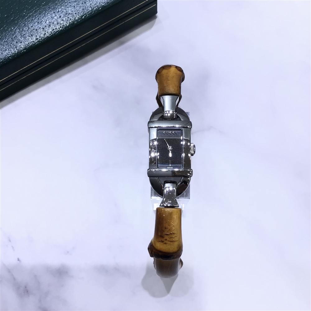【ヴィンテージ】GUCCI 6800L　入荷しております