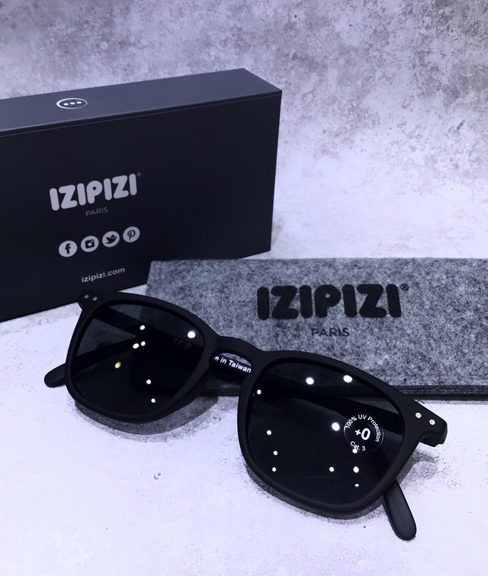 【IZIPIZI】サングラス 入荷しております