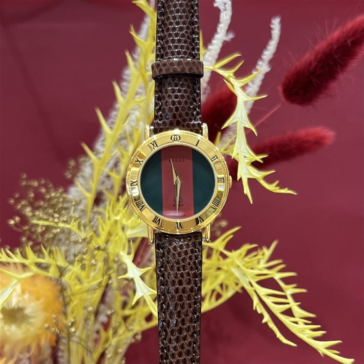 調布パルコ店》ヴィンテージウォッチ「3000L」 で【GUCCI】らしさを 