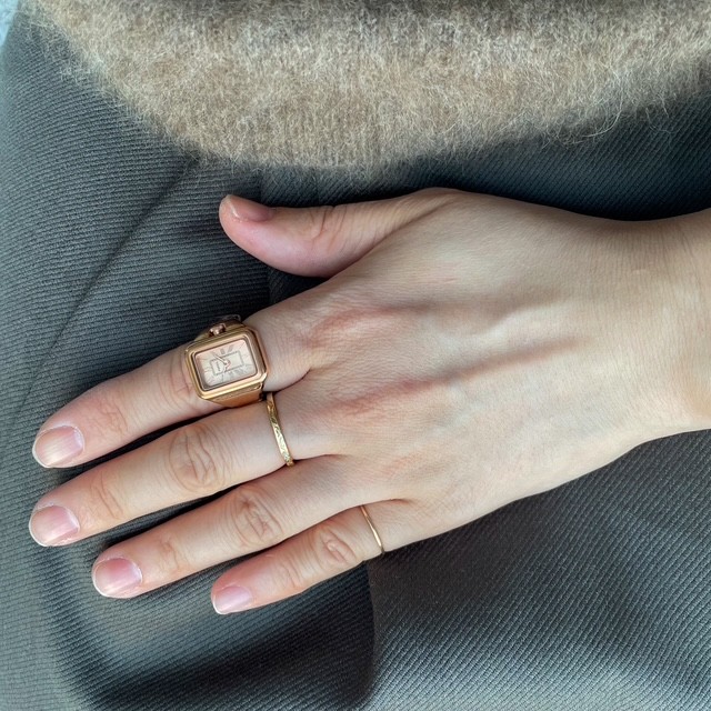 ギフトにオススメ！FOSSIL ウォッチリング　【調布パルコチックタックでお取り扱い中！】