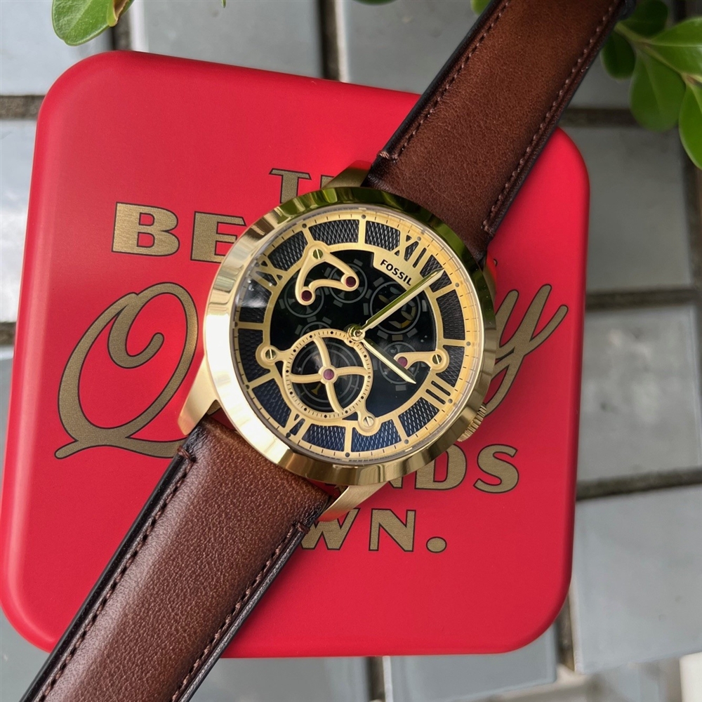 【FOSSIL】TOWNSMAN BIG TIC 遊び心とクラシックさを楽しむ腕時計