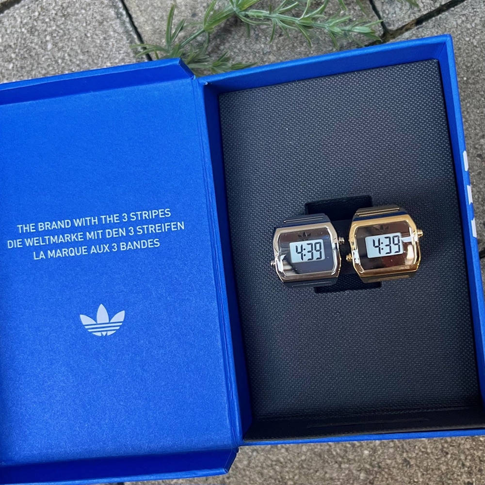 《調布パルコ》adidasのリングウォッチが新しい。「指で時間を見る」次世代アクセ