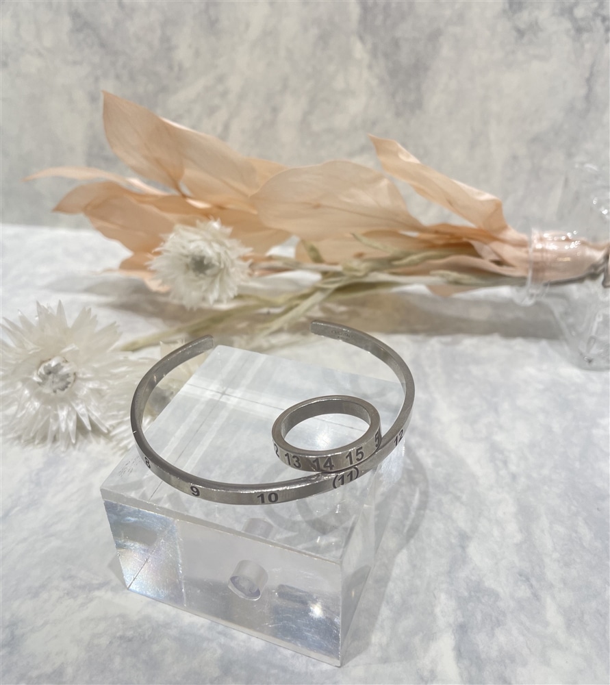 【Maison Margiela】Vintage アクセサリー ご紹介