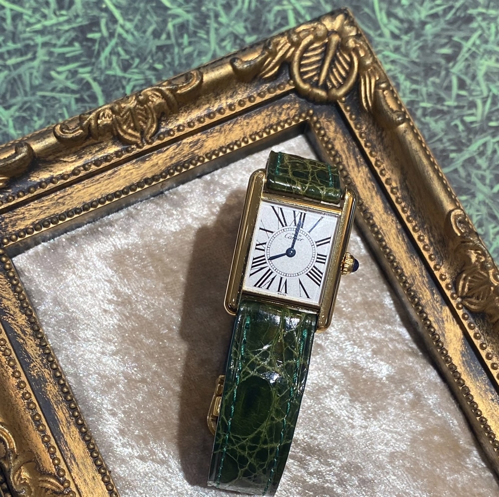 【VINTAGE】希少な「Cartier Must de Tank Opalin (カルティエ マストタンク オパラン)」が入荷しました【グランフロント大阪（梅田）】