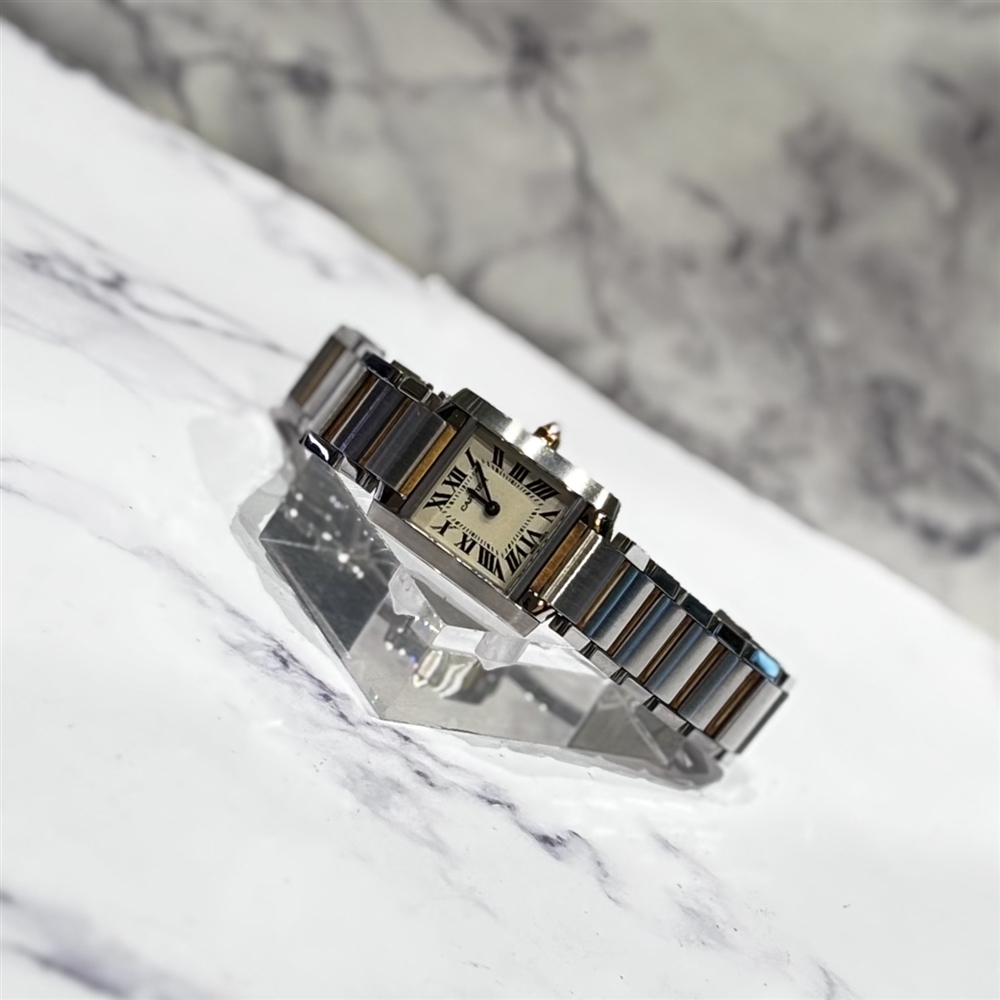 【VINTAGE】Cartier 長年愛され続けているタンクフランセーズをご紹介いたします♪【グランフロント大阪（梅田）】