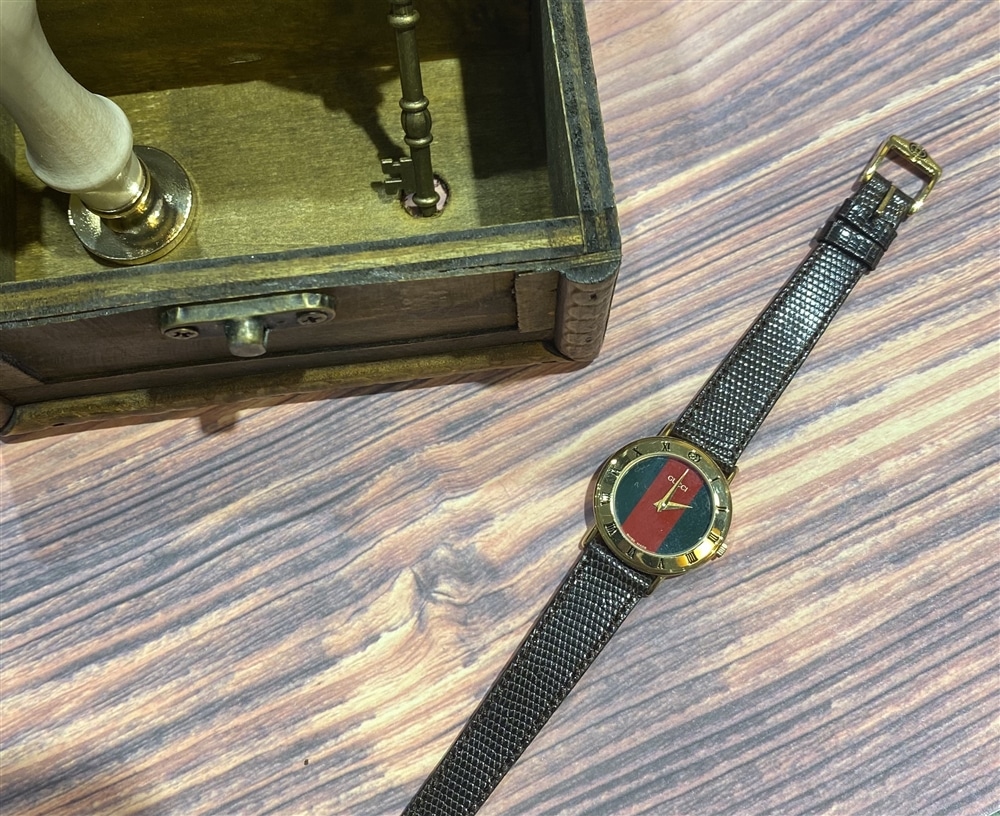 【VINTAGE】GUCCIのカラーリングが特徴的な4500Lをご紹介いたします♪【グランフロント大阪（梅田）】