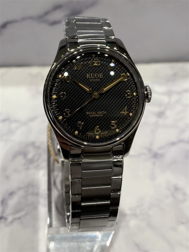 【KUOE】遊び心のあるワッフル文字盤の時計をご紹介いたします。【グランフロント大阪(梅田)】