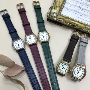 【FOSSIL】八角形のケースがクラシカル！クロコダイル柄ベルトの新作モデルをご紹介！