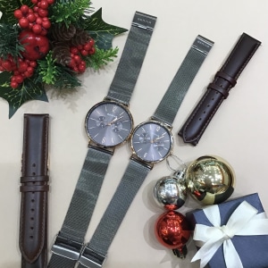 【BERING】クリスマスギフトにもおすすめ！淡くレトロなカラーが魅力のペアウォッチをご紹介！