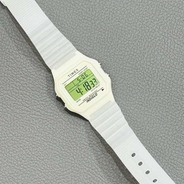 【TIMEX】再入荷！光るタイメックス（TW2Y02600）