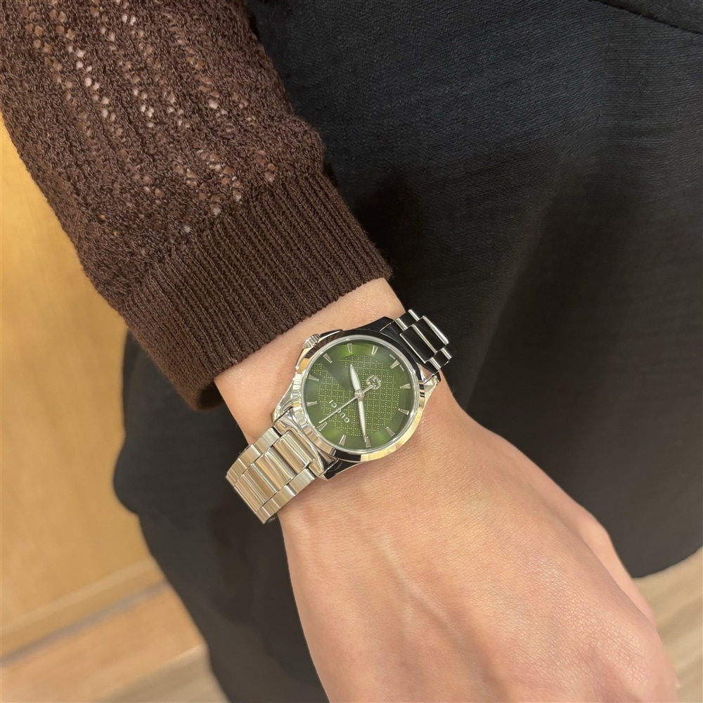【GUCCI】これからの季節にピッタリの時計をご紹介！