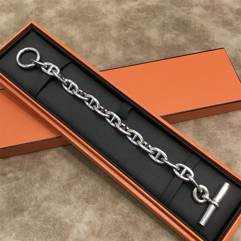 【アミュ鹿児島店】ユーズドアイテムで人気のシェーヌダンクル入荷しました！