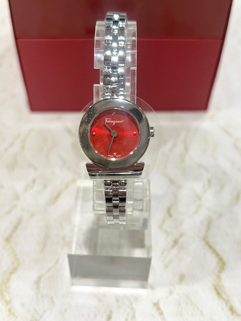 【FERRAGAMO】一部取り扱い開始しました!