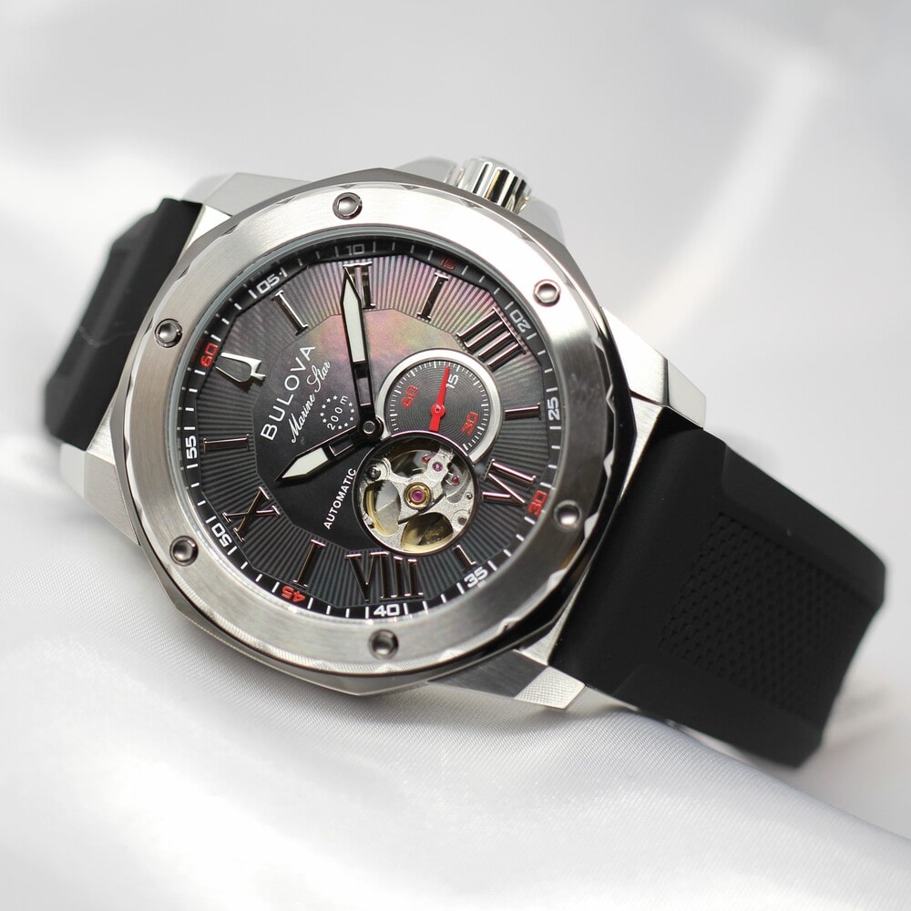 【BULOVA】完売必至!! 150周年記念 日本限定モデル 98A332の魅力を一足先に徹底レビュー