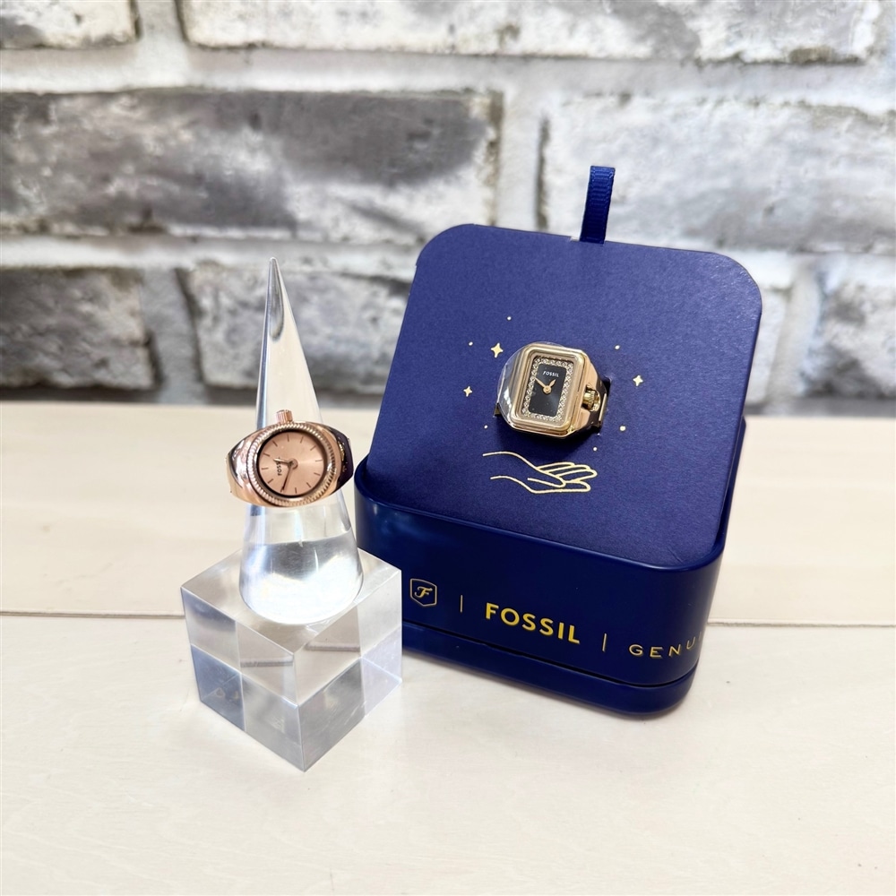 【軽井沢】話題のリングウォッチ【FOSSIL】