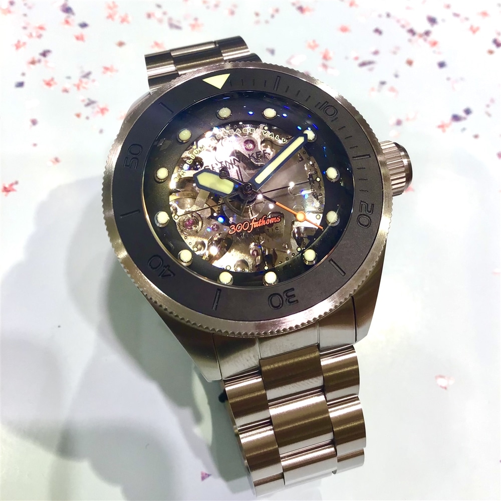 【SPINNAKER】 スーパードーム型、再入荷★