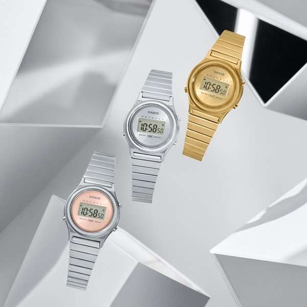 【CASIO】クラシックなカシオ入荷しました！