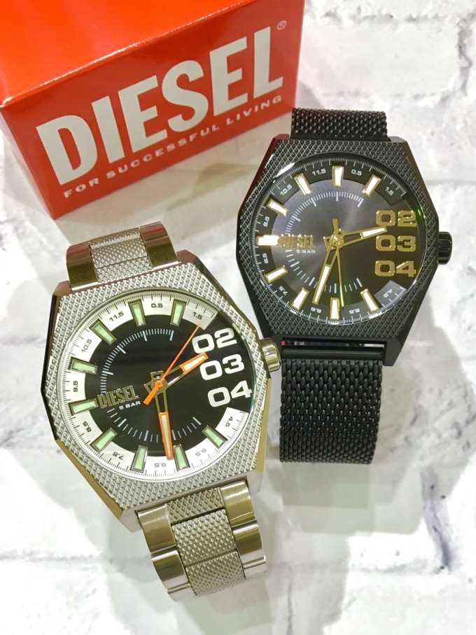 【DIESEL】腕元に存在感。