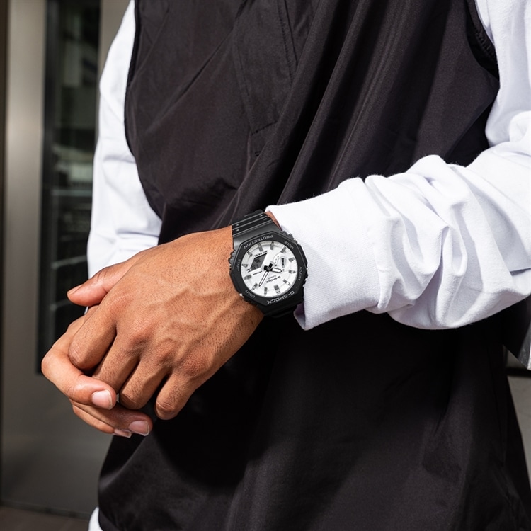 G-SHOCK】琺瑯のような白文字盤がクールな新作登場！ | NEW ITEM | チックタック（TiCTAC）