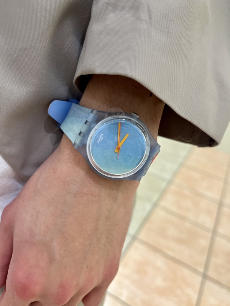 パリ購入 正規swatchの腕時計