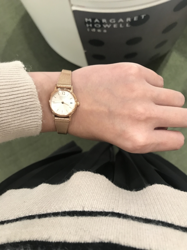 9798円 【SALE／73%OFF】 MARGARET HOWELL スクエア ゴールド 腕時計