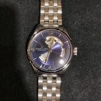 〈Hamilton〉 オープンハート  魅せる腕時計