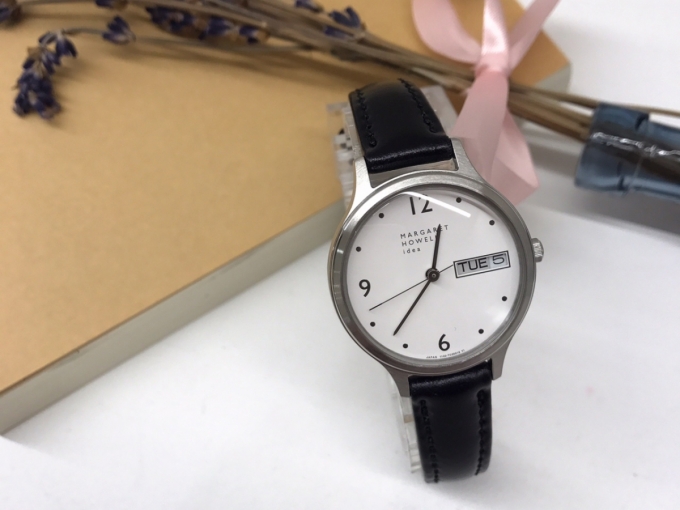 MARGARET HOWELL】新生活におすすめの腕時計 | ミント神戸
