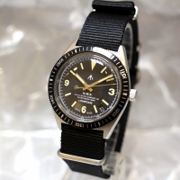 【NAVAL WATCH Produced by LOWERCASE】FRXB002 当店在庫分も残り僅かとなっています