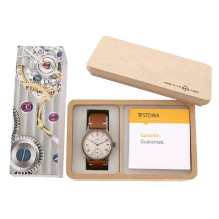 STOWA】ブロンズケースを纏ったヴィンテージ感溢れる「マリン