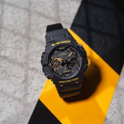 ブラックにイエローの“警戒色”を加えた【G-SHOCK】Caution Yellow登場