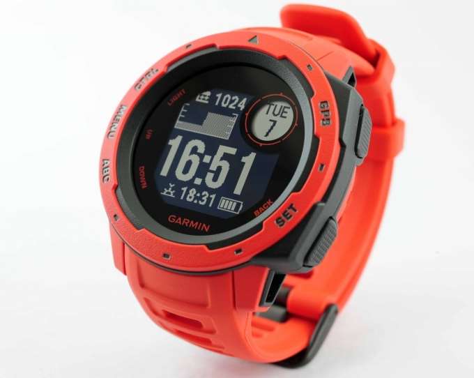 #014 タフネスGPSアウトドアウォッチ GARMIN INSTINCT その2